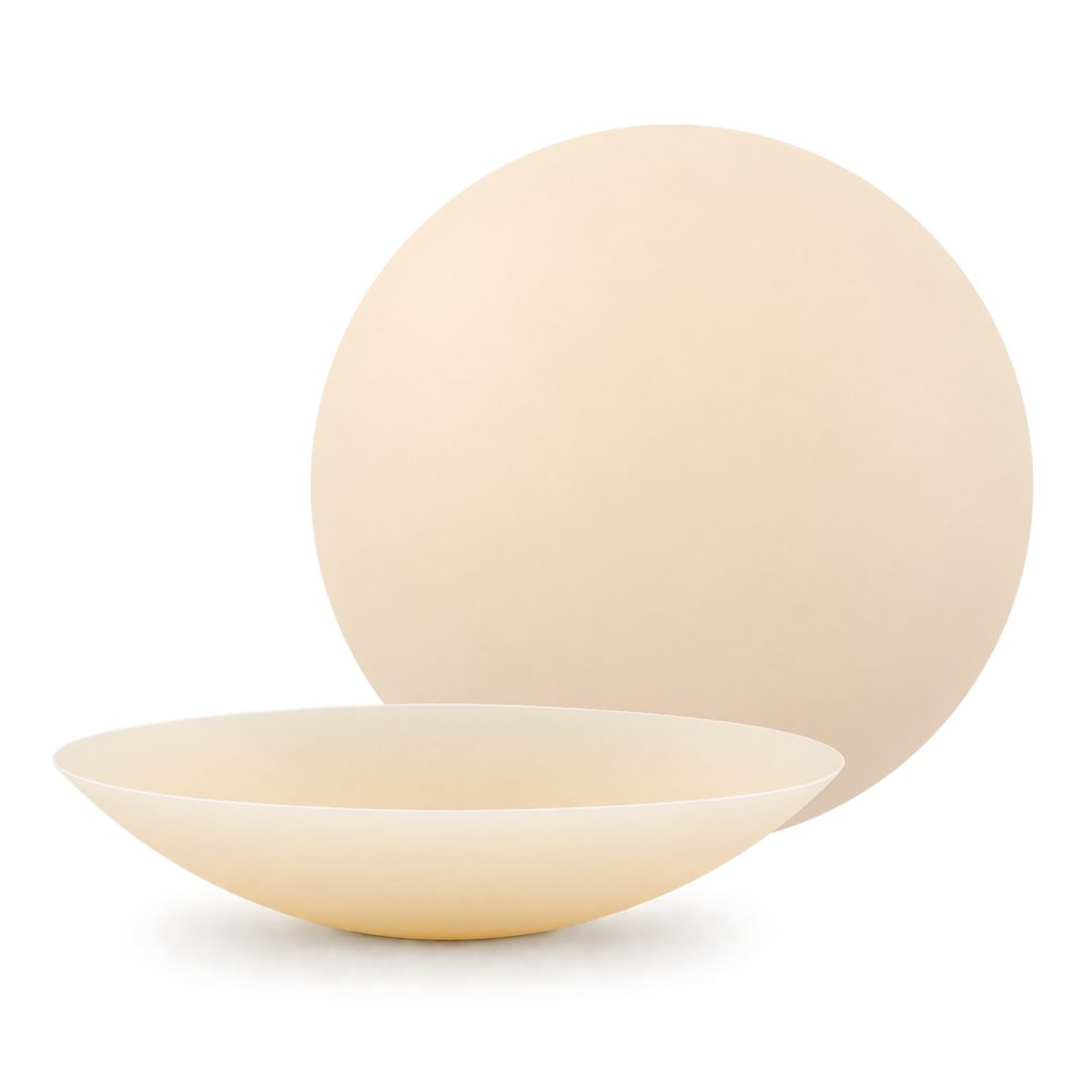 A pair of OMVY nipple covers in Ivory